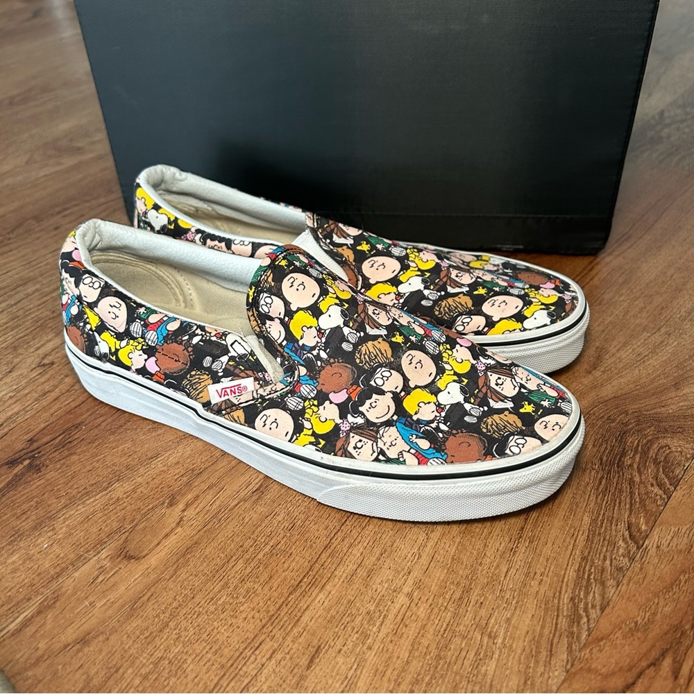 Limited edition peanuts vans sneakers